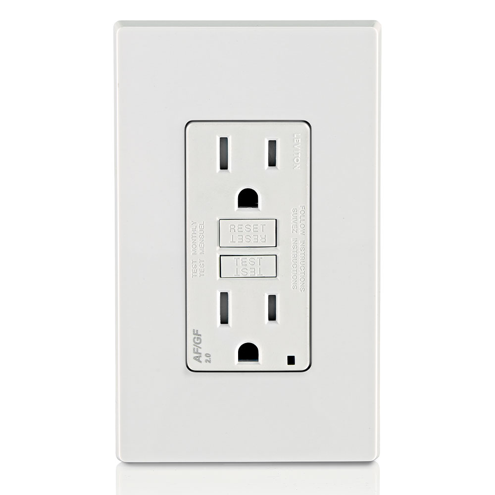 Product image for 15 Amp SmartlockPro® Dual Function AFCI/GFCI Receptacle/Outlet